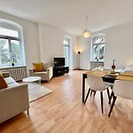 Dill Apartment Dresden Am Blauen Wunder