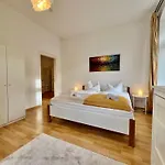 Dill Apartment Dresden Am Blauen Wunder