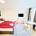 Studio Am Waldschloesschen Mit Kueche Und Netflix