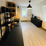 Modernes Cityapartment Naehe Schloss Pillnitz