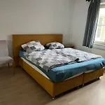 Apartment Mit 2 Schlafzimmern In Dresdner Neustadt