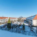 Zentrale Ferienwohnung In Dresden Gruna Im Dg