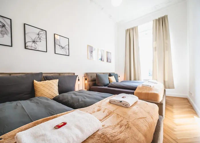 Tip! Geraeumiges Apartment Direkt Im Stadtzentrum Fuer 6 Personen