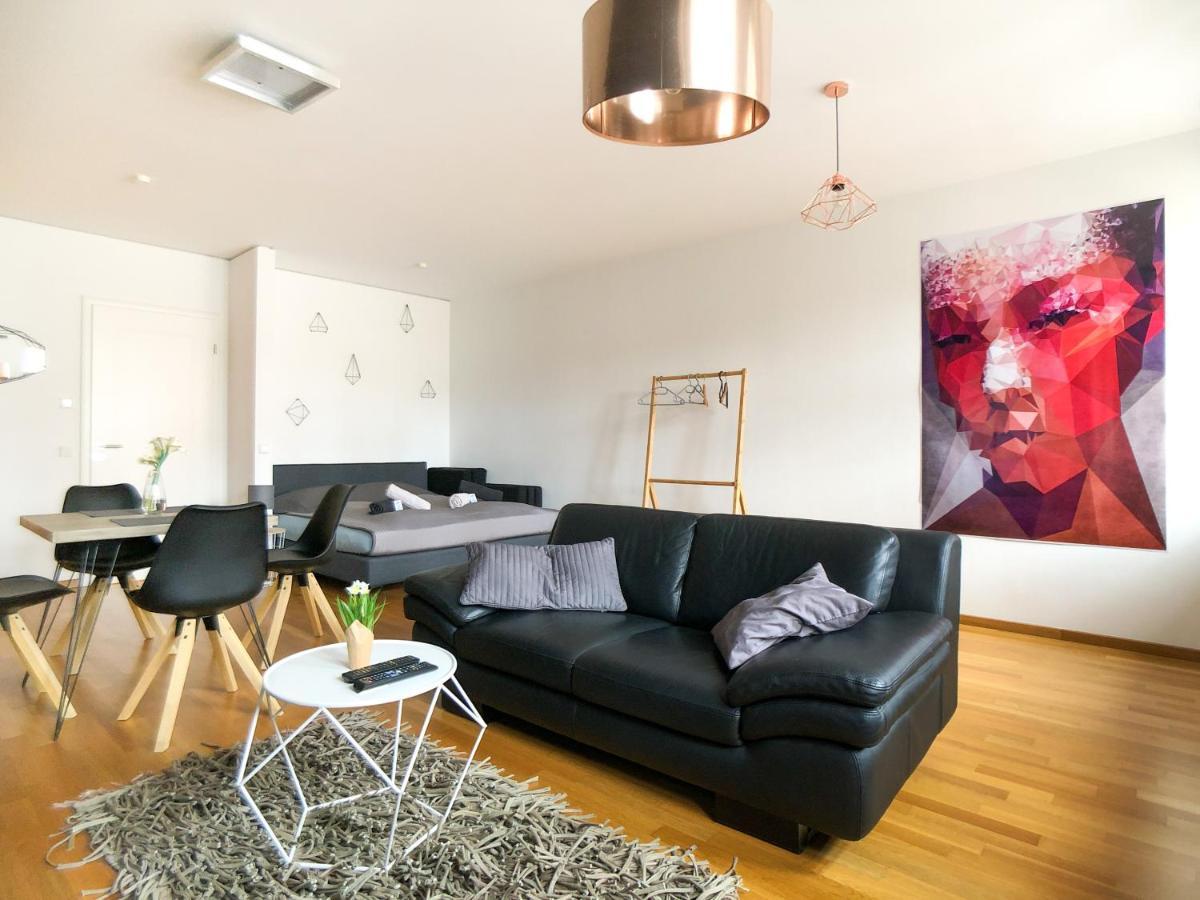 Apartment B Our Guest At New Baroque Center *