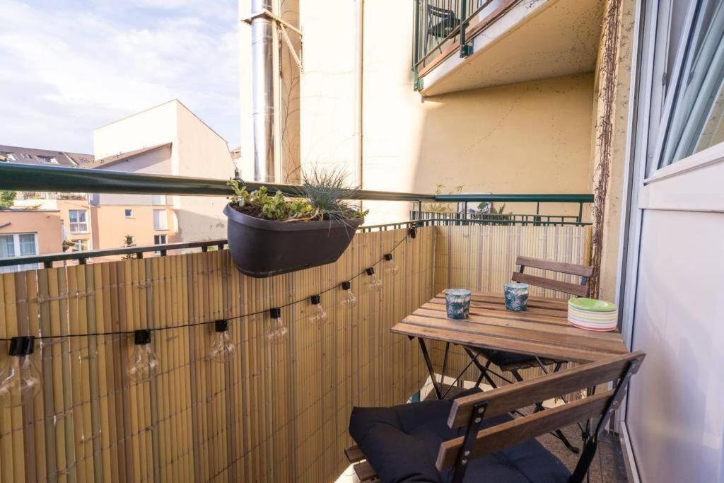 Kleine „louise“ In Der Neustadt Mit Tiefgarage