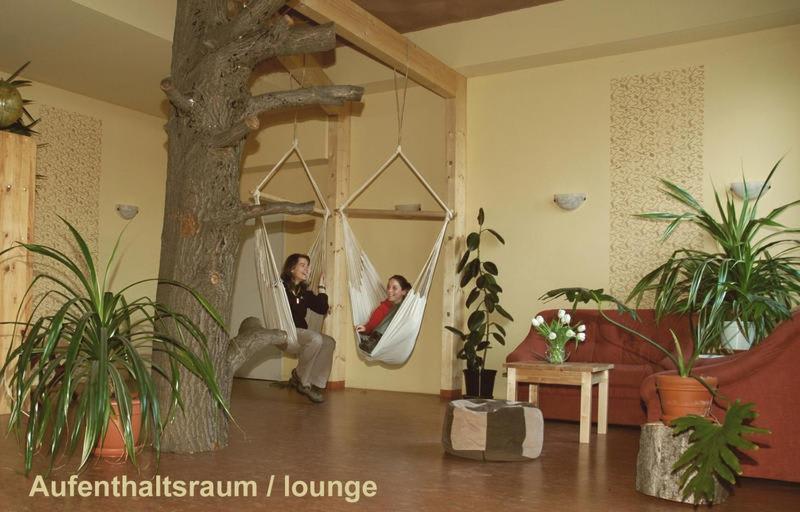 Kangaroo-stop Hostel