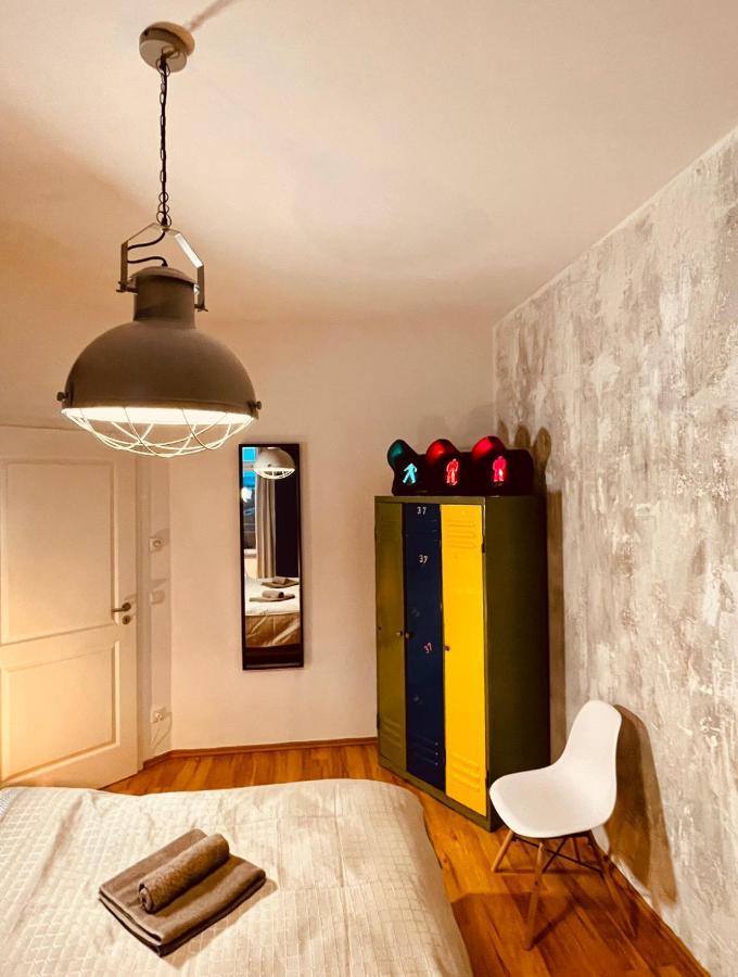 Edle - Industrial Style Apartment