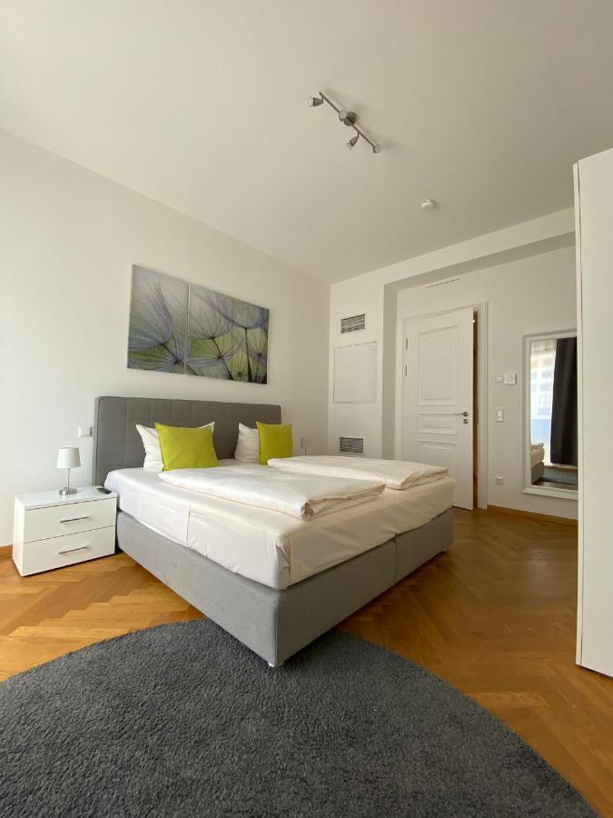 Appartement Grosszuegiges Mit Blick Zur Frauenkirche Dresden