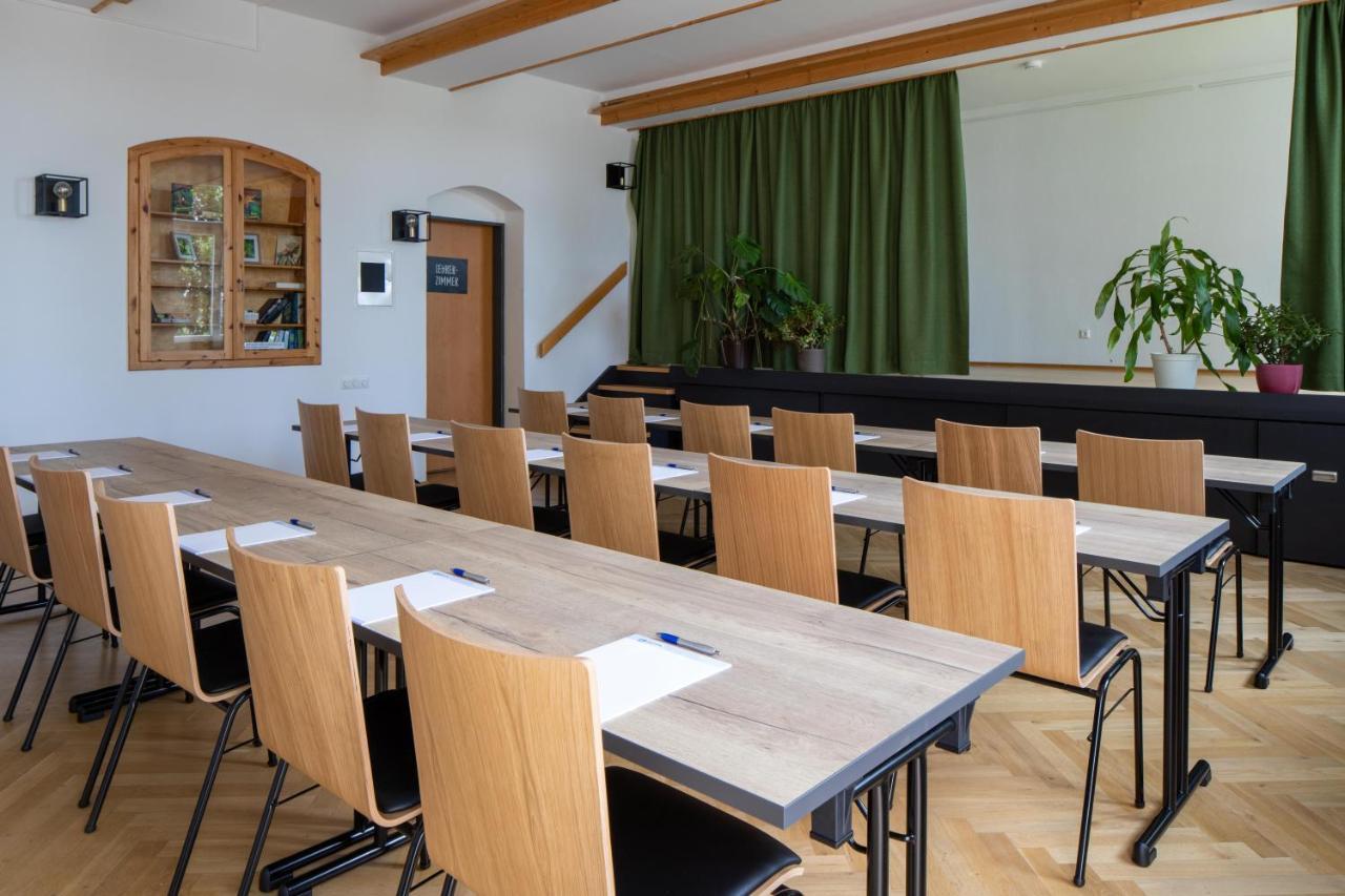 Gaestehaus - Alte Schule Gohlis Hotel *