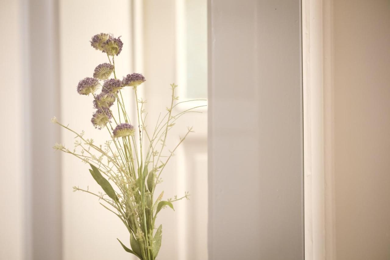 Wunderschoene In Sanierter Villa! Incl Wifi * Dresden