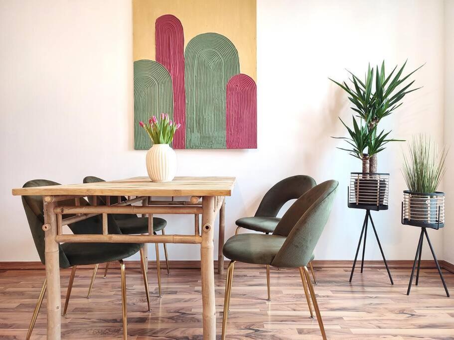 Apartment Coffeelounge: Zentrale Mit Kueche Inkl. Kaffee