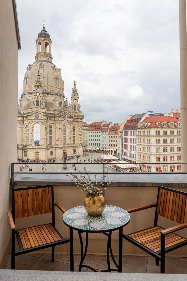 Luxury / 3-raum-suite An Der Frauenkirche / 6 *