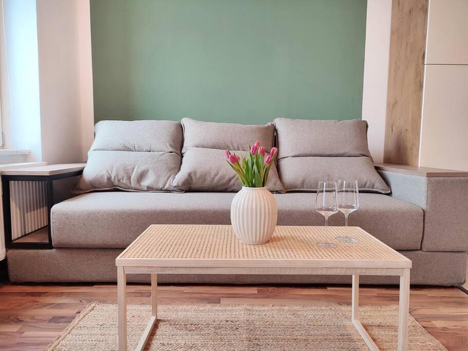 Apartment Coffeelounge: Zentrale Mit Kueche Inkl. Kaffee *