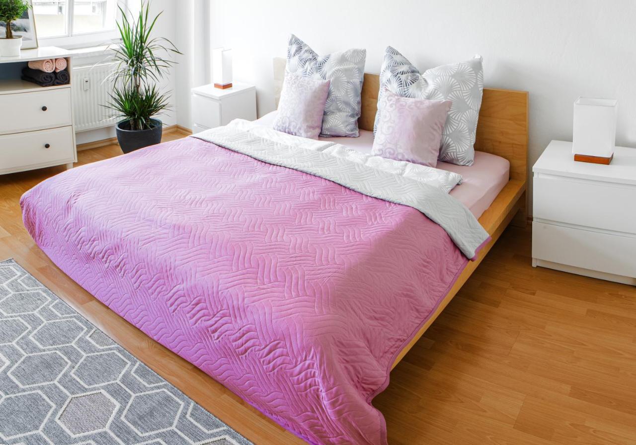 Appartement 5 Min Zur Elbe, Helle Geraeumige 2-raum-whg, Neustadt, Lage