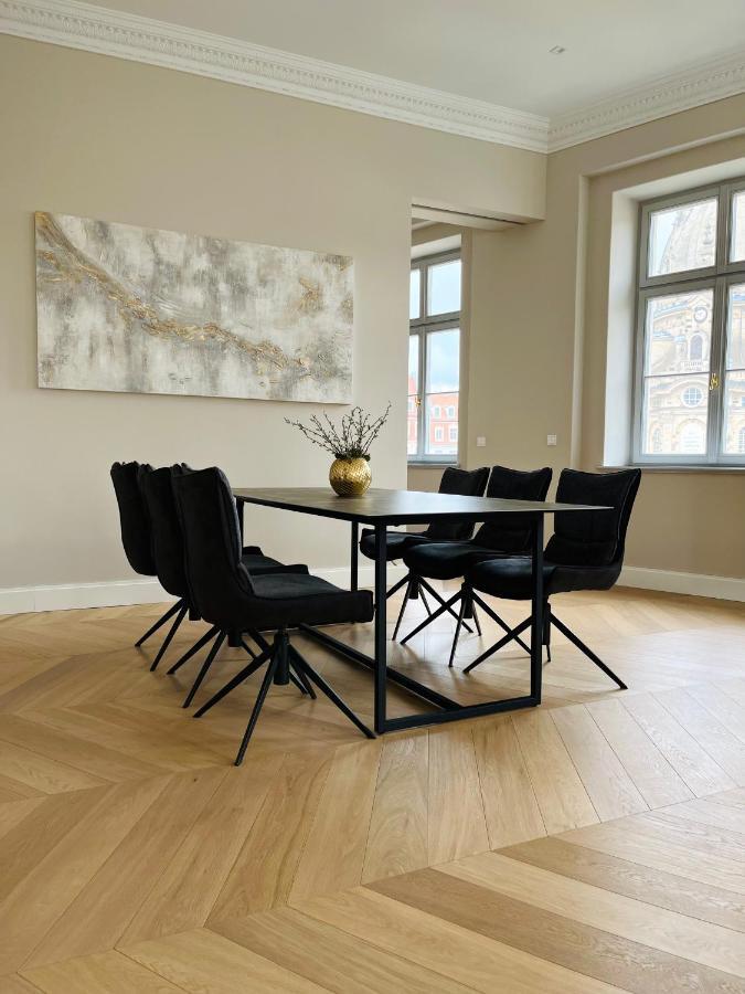 Luxury / 3-raum-suite An Der Frauenkirche / 6 Apartment Dresden