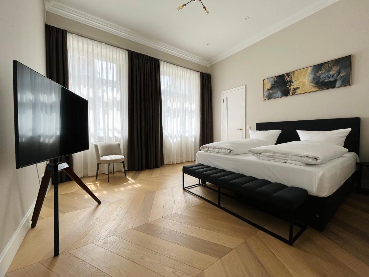 Luxury / 3-raum-suite An Der Frauenkirche / 6 Apartment Dresden