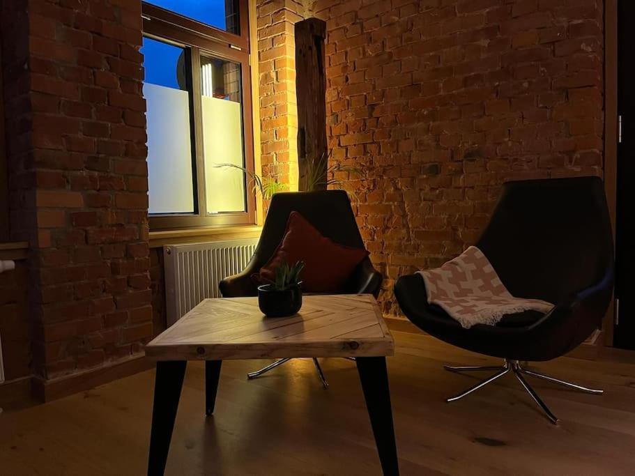 Komfortables Im Industrial Chic *
