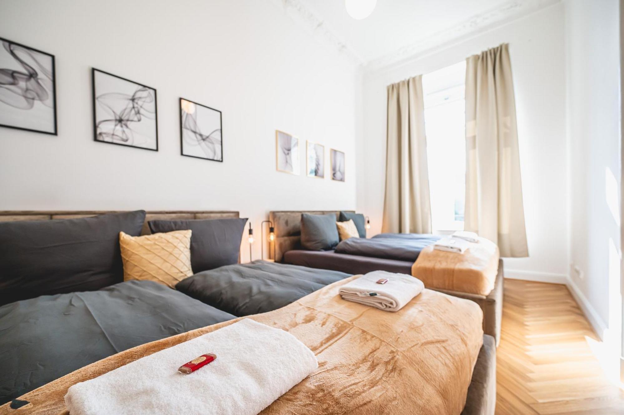 Tip! Geraeumiges Direkt Im Stadtzentrum Fuer 6 Personen Apartment *