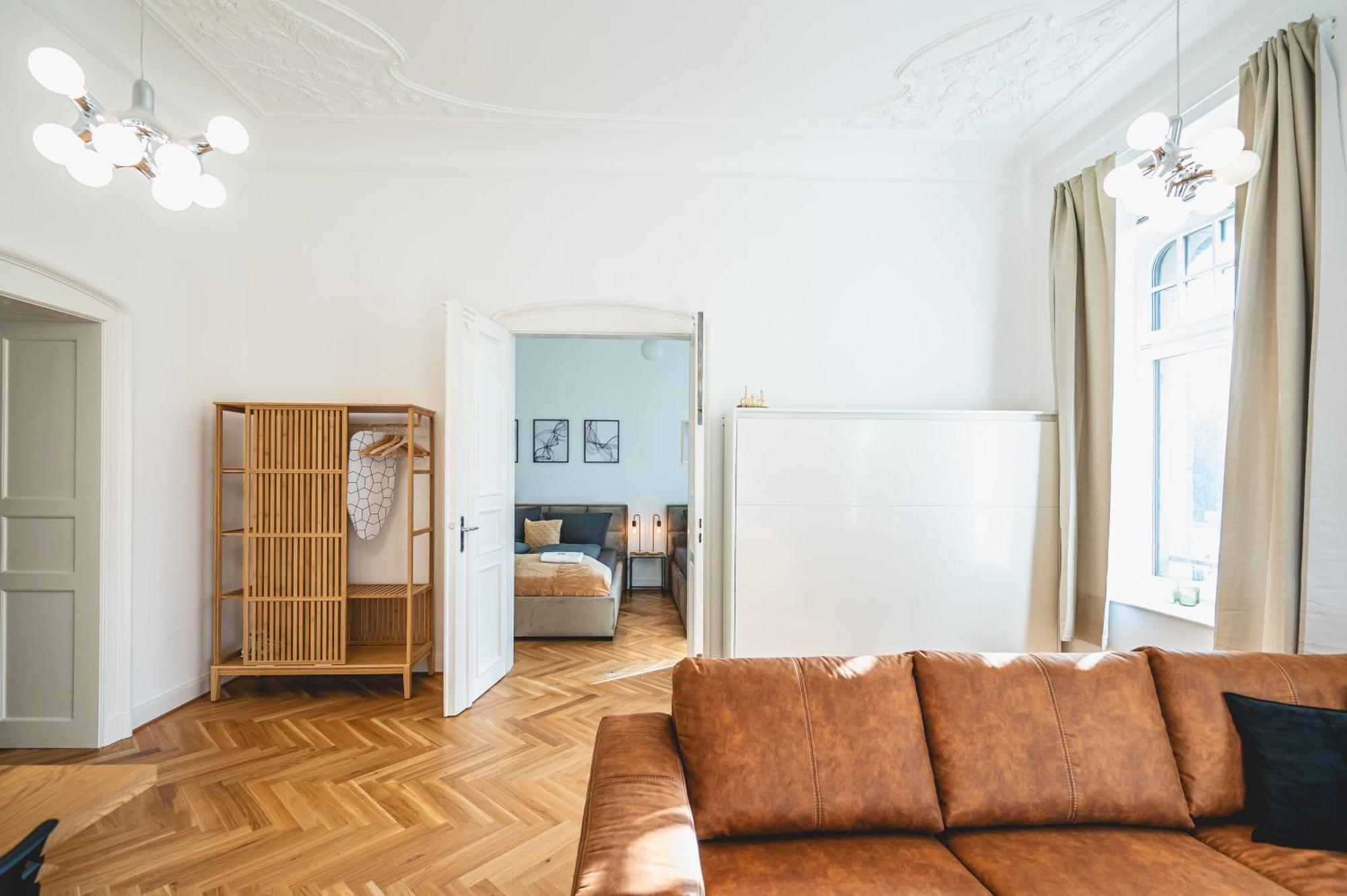 Tip! Geraeumiges Direkt Im Stadtzentrum Fuer 6 Personen *