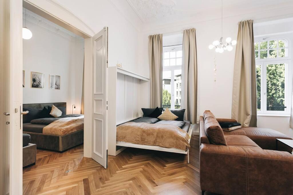 Tip! Geraeumiges Direkt Im Stadtzentrum Fuer 6 Personen Apartment