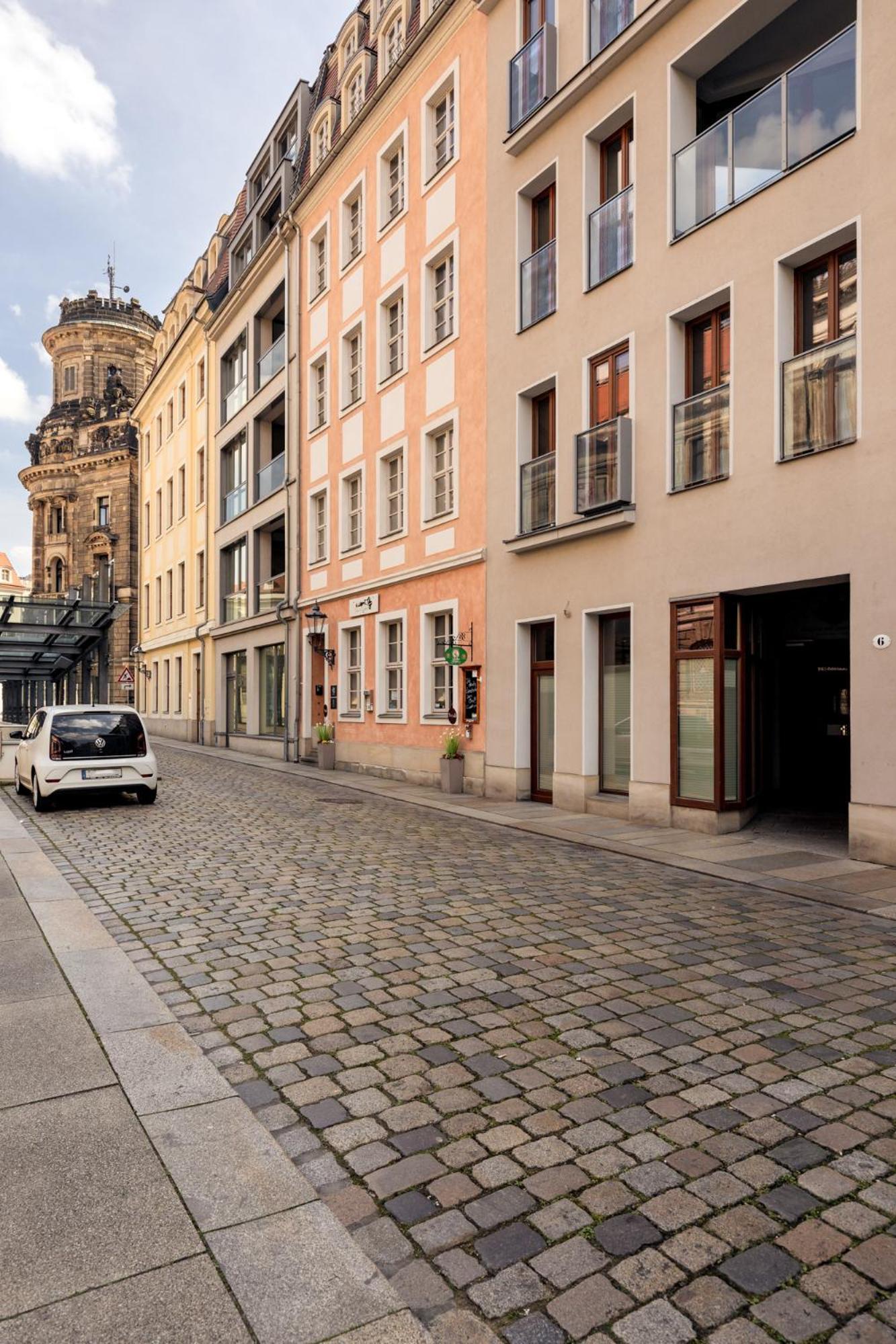 Pineapple Palais Am Neumarkt - 90 Qm - 1x Free Parking *