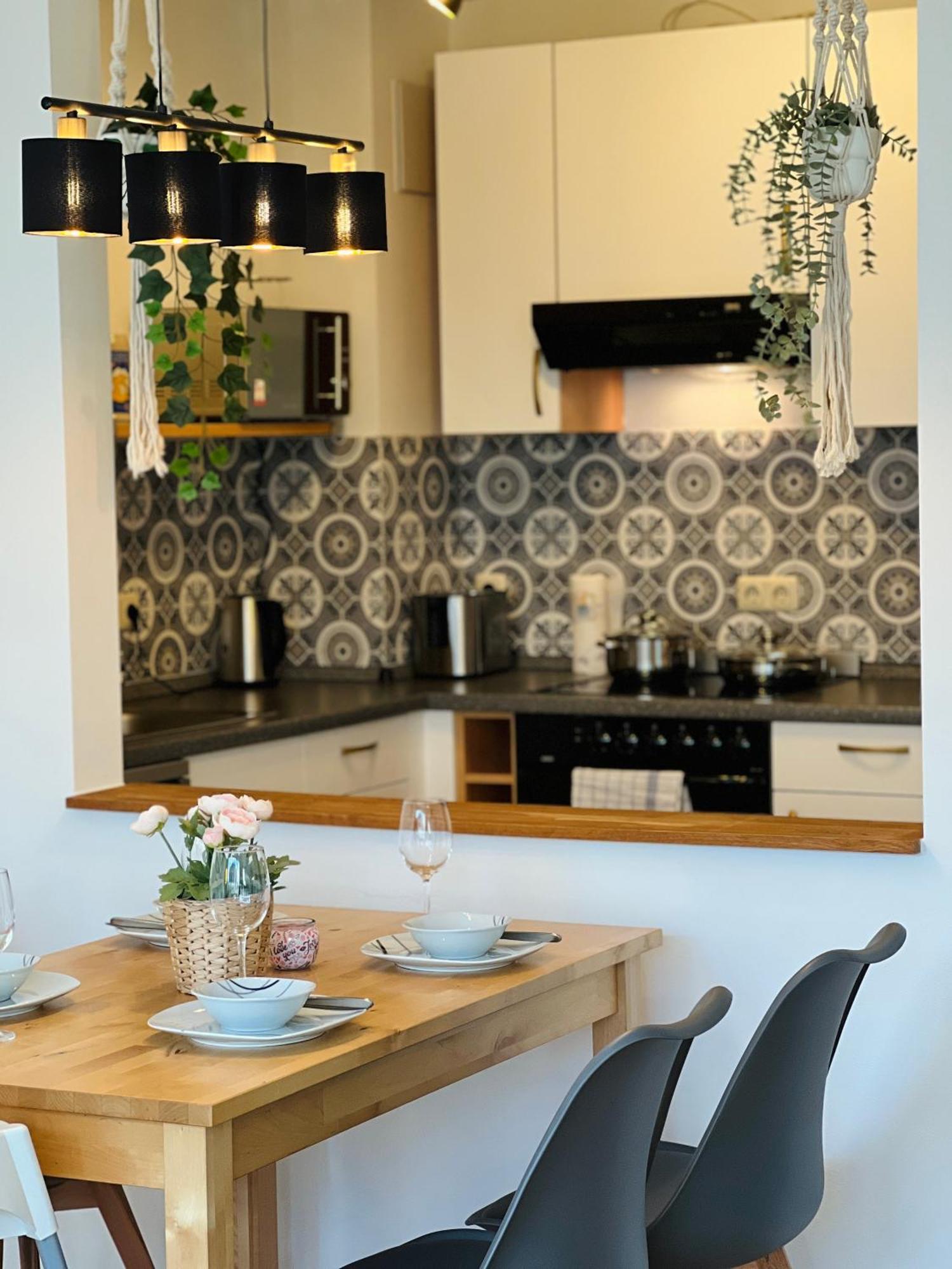 Appartement Stariva - Terrasse Ueber - Kaffeemachine - Netflix - Playstation - Brettspiele