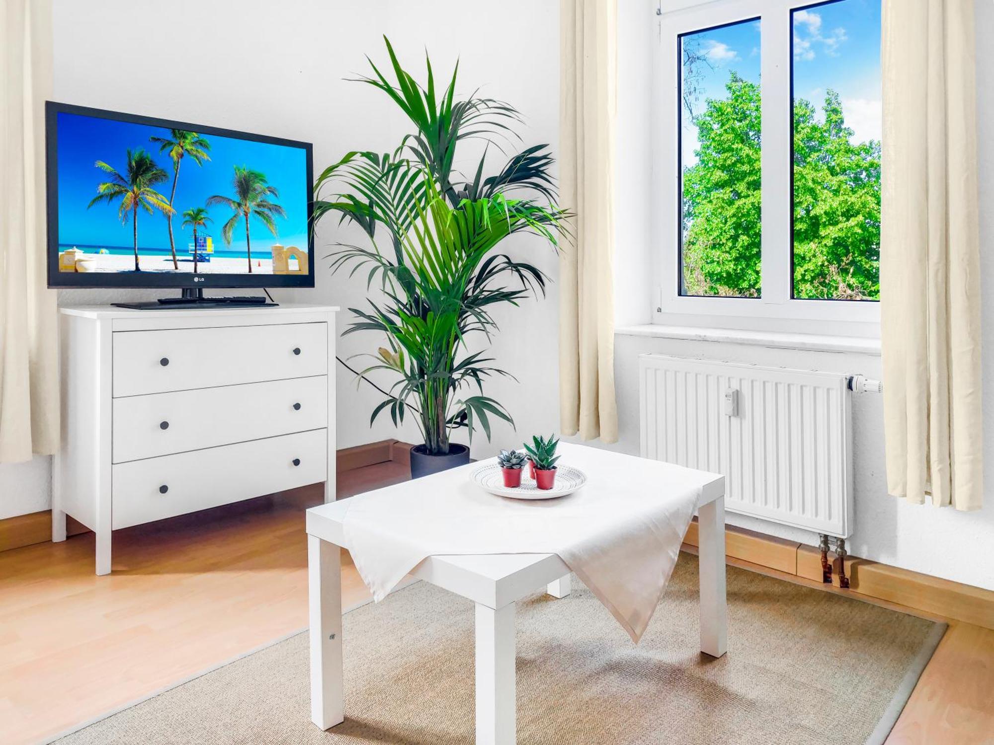 Helle, Ruhige 2 Zi-whg, 2 Baeder, Dd Neustadt, Lage Apartment Dresden