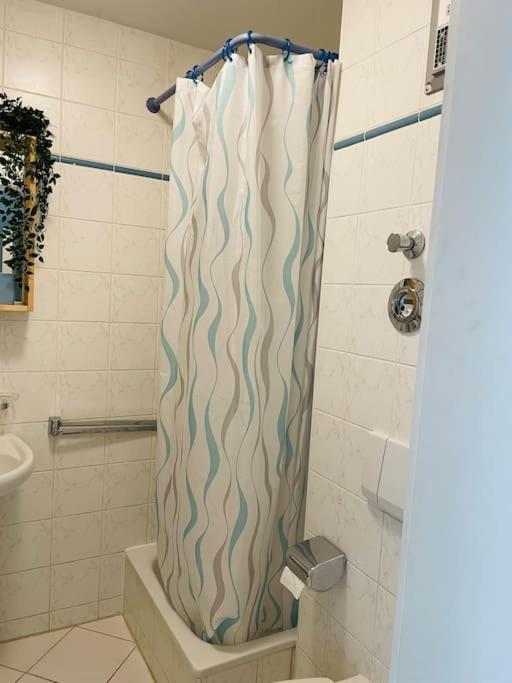 Apartment Studio-apartment Mit Balkon *