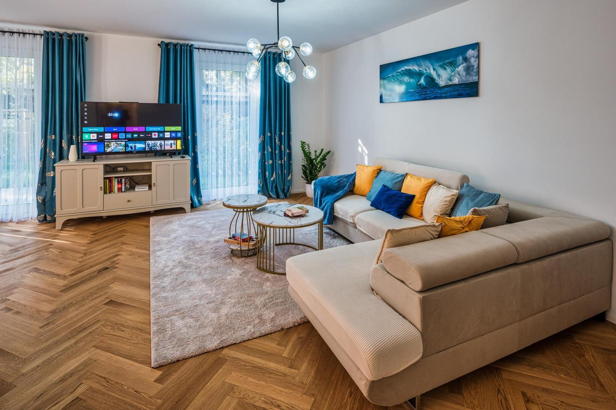 Am Grossen Garten - Terrasse & Parkplatz -8 Personen Apartment *