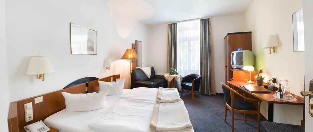 Smetana 4* Dresden