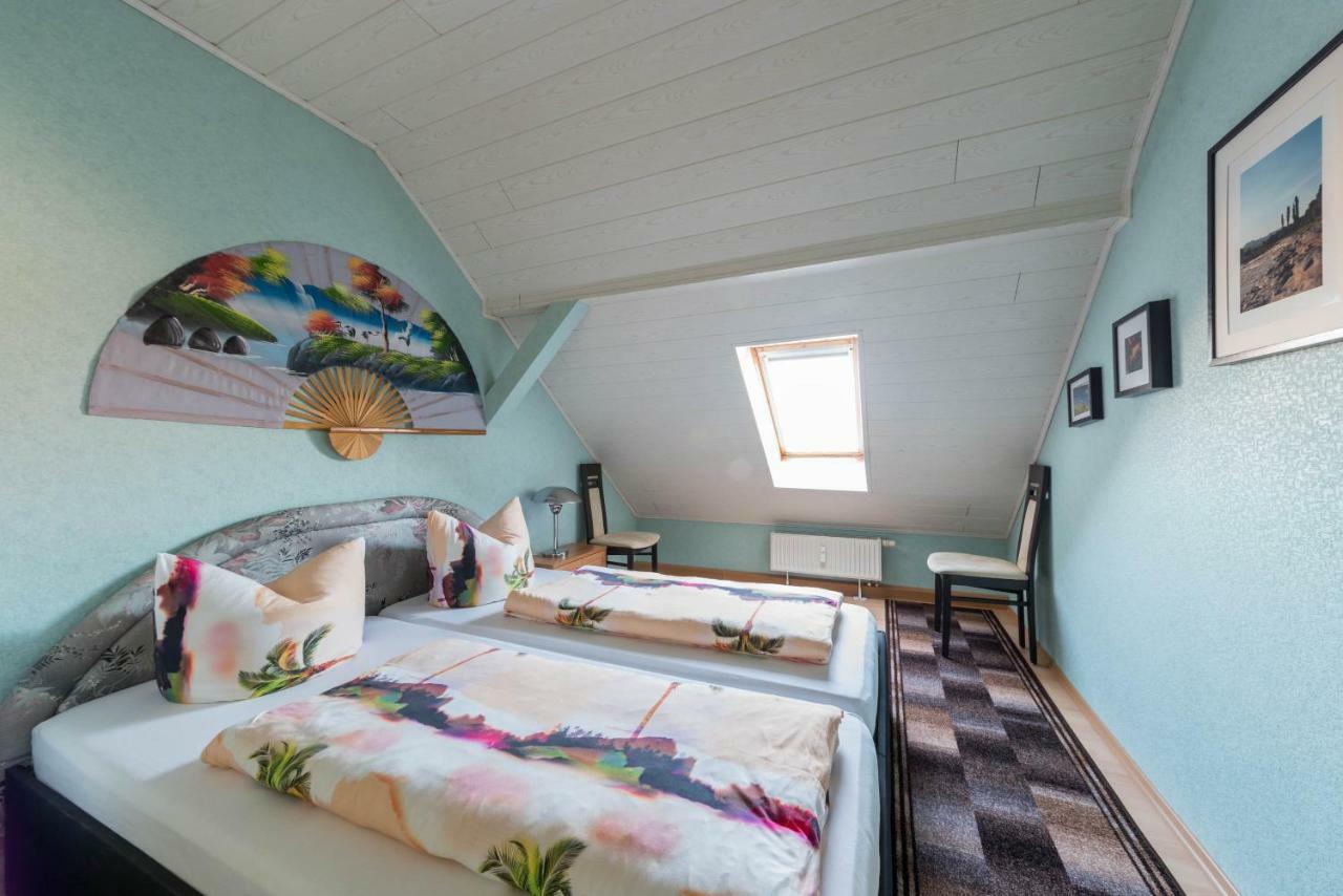 Zentrale Ferienwohnung In Gruna Im Dg Dresden