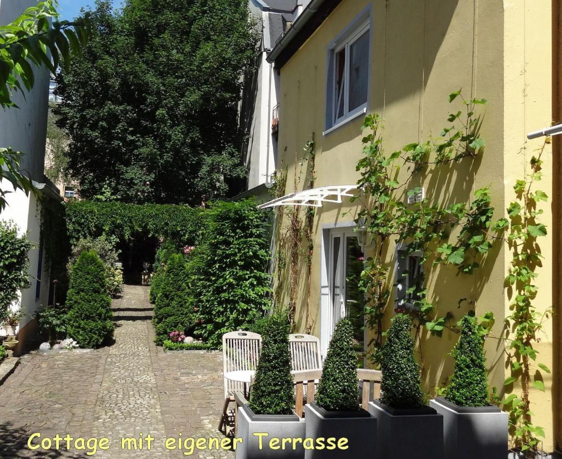Apartment City-ferienwohnungen-dresden&cottage Im Garten - Zentral In Der Neustadt Louisenstrasse Dresden