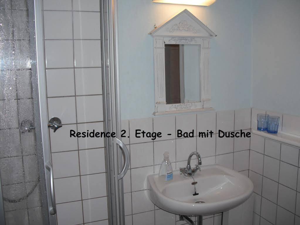 City-ferienwohnungen-dresden&cottage Im Garten - Zentral In Der Neustadt Louisenstrasse Apartment *