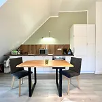 Apartment Zschachwitz - Frisch Renovierter Wohlfuehlort!