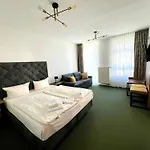 Grosses Familienapartment Mit Blick Zur Frauenkirche