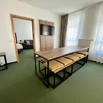 Grosses Familienapartment Mit Blick Zur Frauenkirche