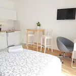 Studio Dresden Neustadt & Parking