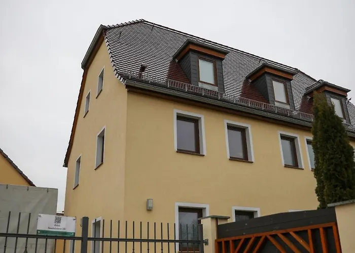 Grosse Wohnung In Dresden