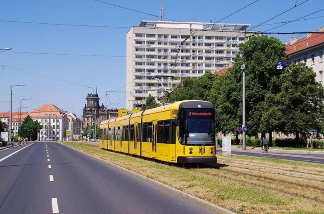 Grune Und Ruhige Lage / And Quiet Area Dresden
