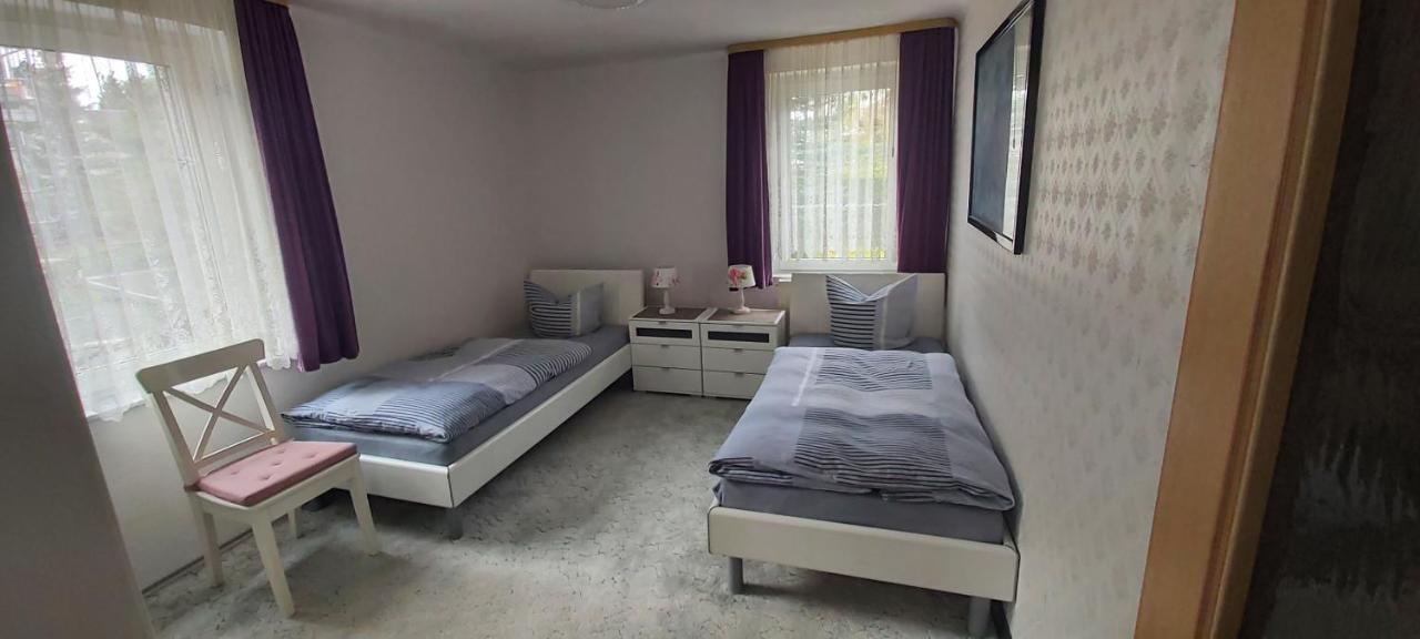 Mit 2 Schlafzimmern Dresden