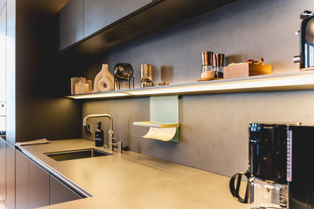 Apartment Tip! 120 Qm Direkt Am Neumarkt Dresden
