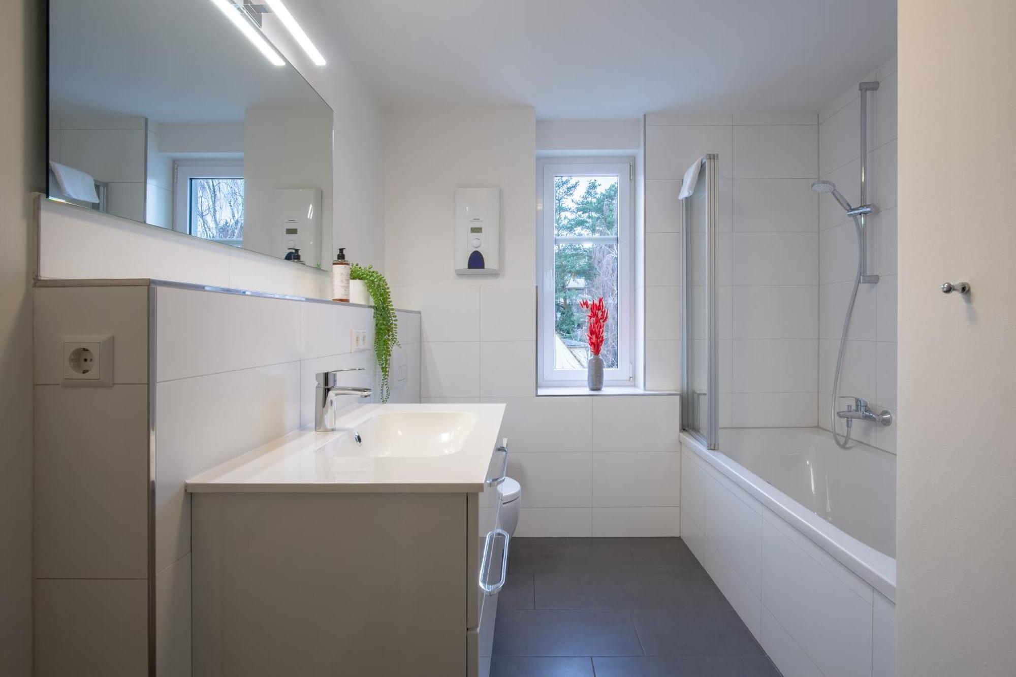 Coview - Design - 2 Schlafzimmer - Kueche - Highspeed Wlan Apartment Dresden