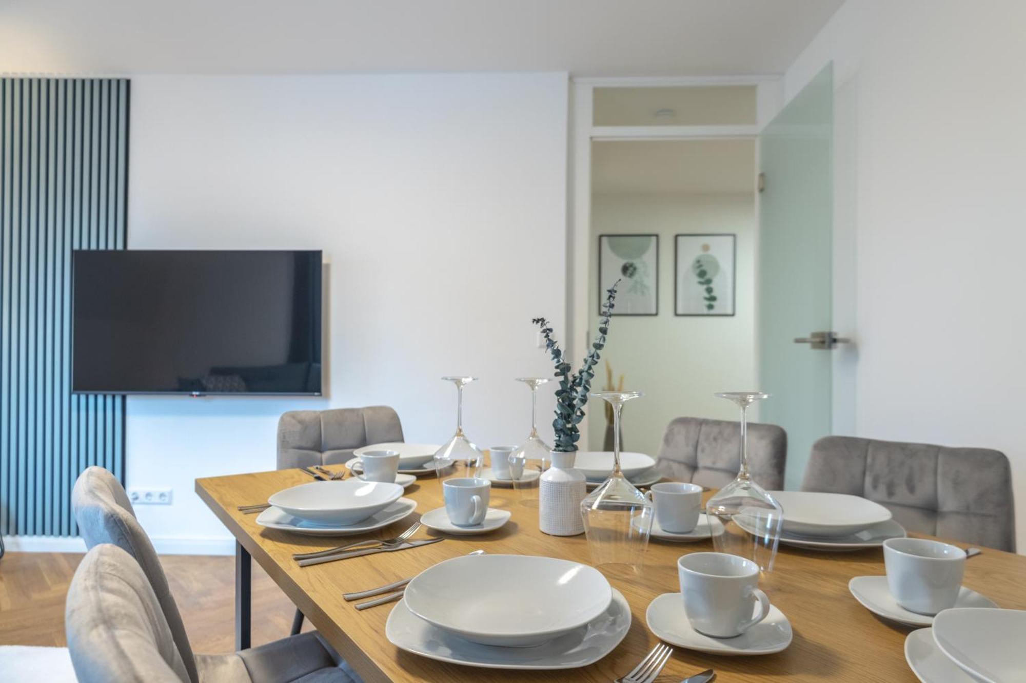 Apartment Coview - Design - 2 Schlafzimmer - Kueche - Highspeed Wlan *