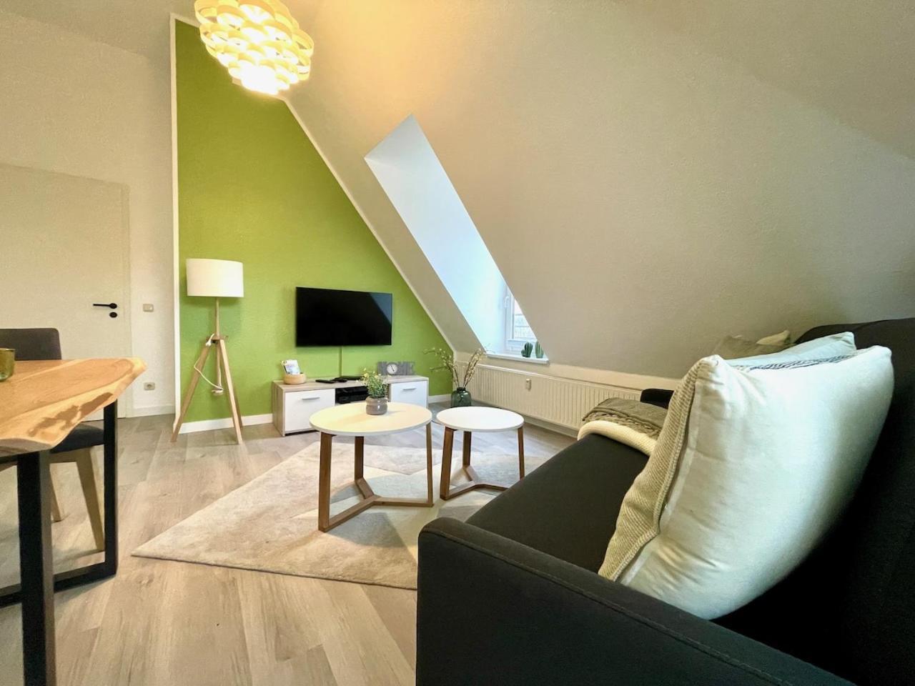 Zschachwitz - Frisch Renovierter Wohlfuehlort! Apartment Dresden