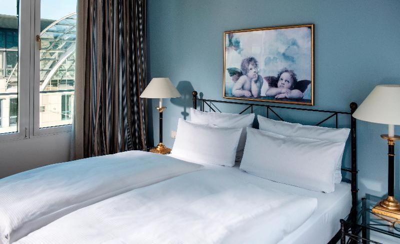Elbflorenz Hotel