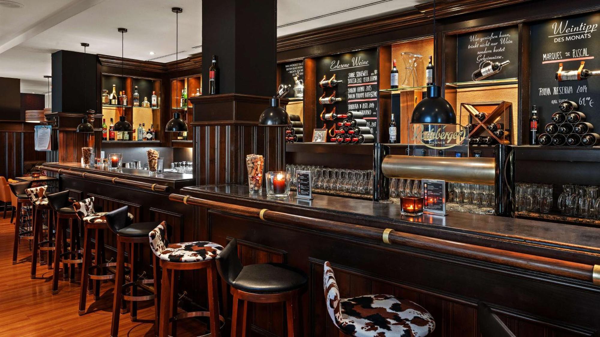 Hilton An Der Frauenkirche Hotel 4*