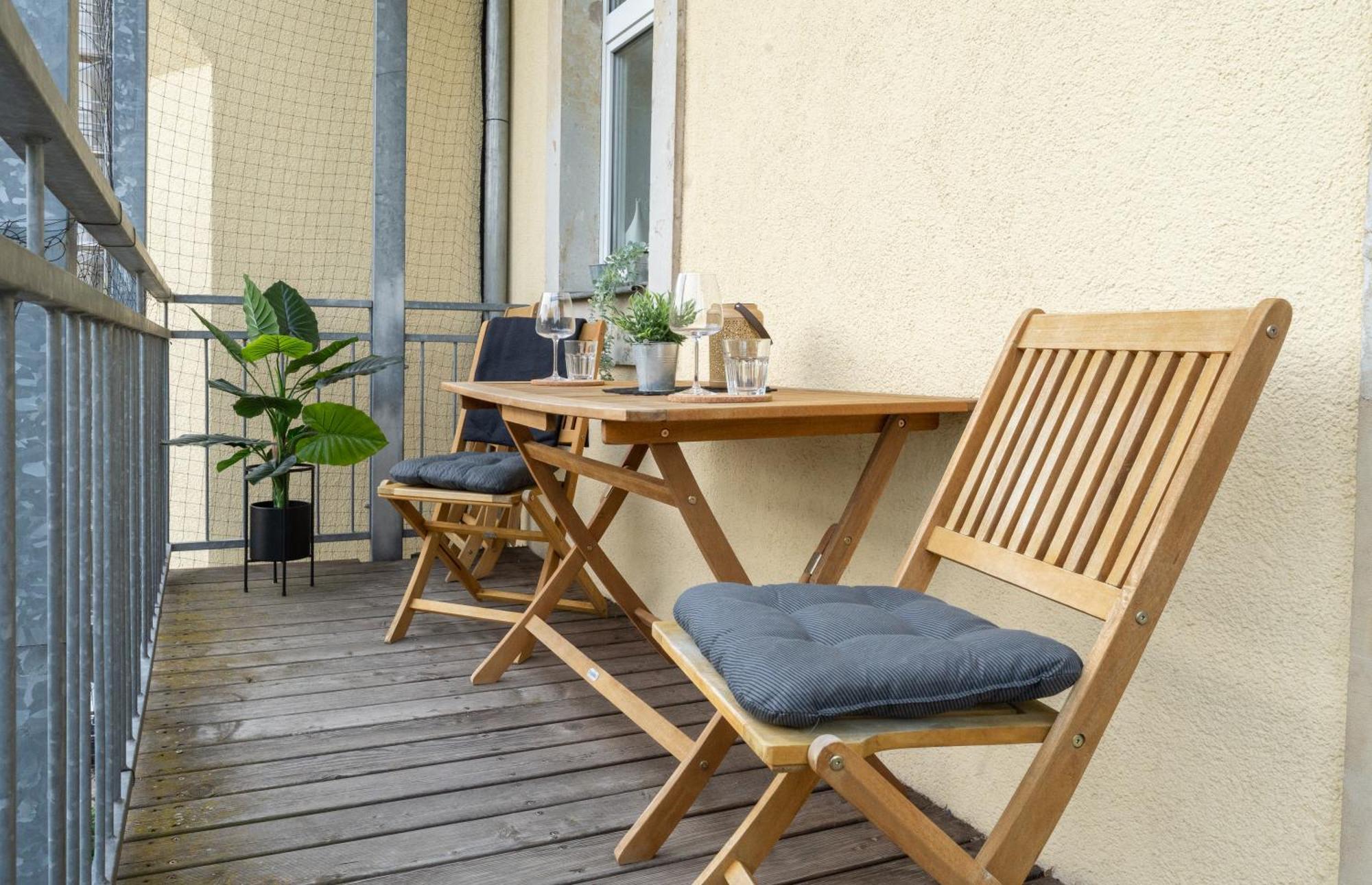 Apartment Mit Parkplatz & Balkon Nahe Elbe