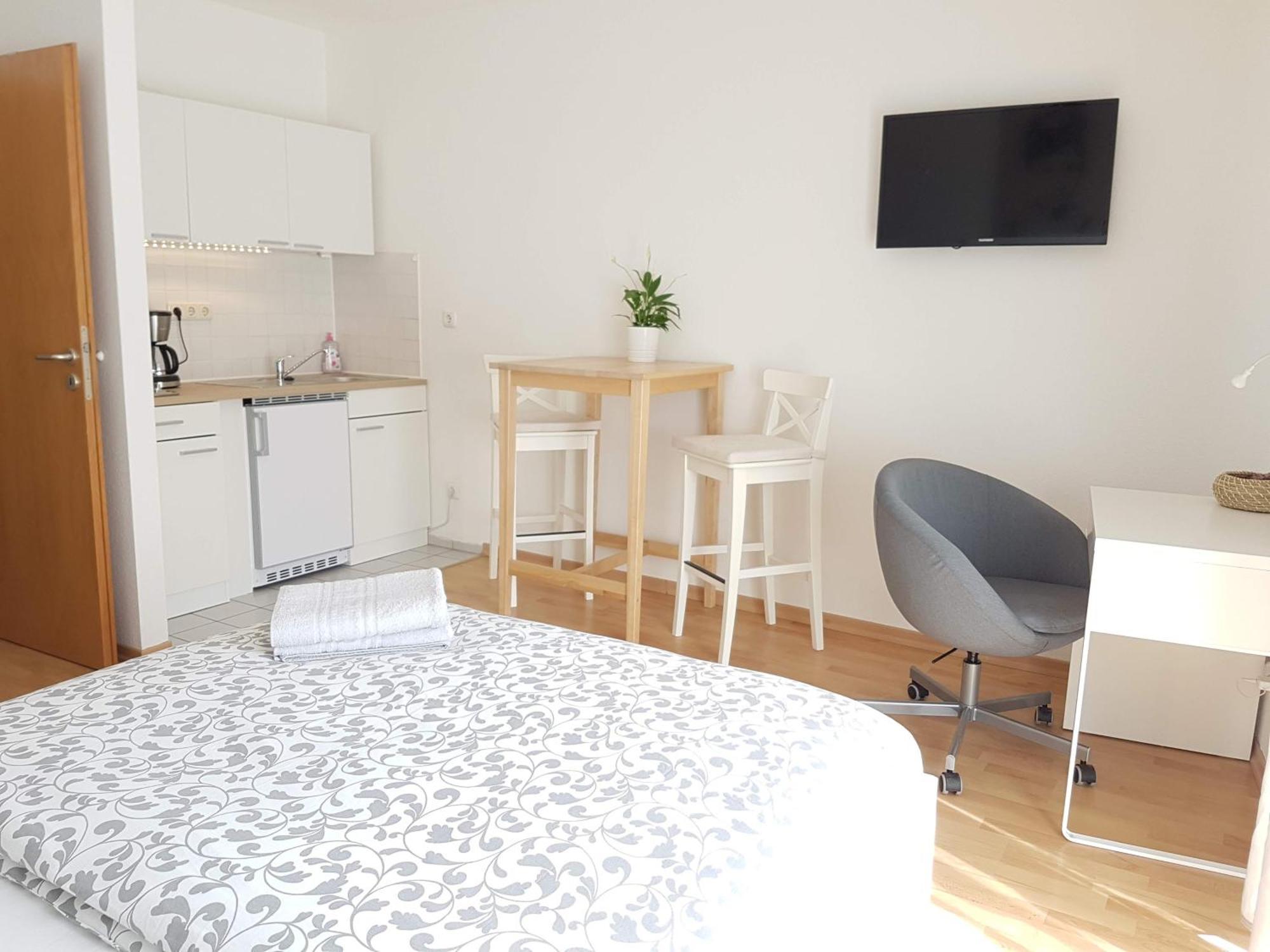 Neustadt & Parking Apartment Dresden