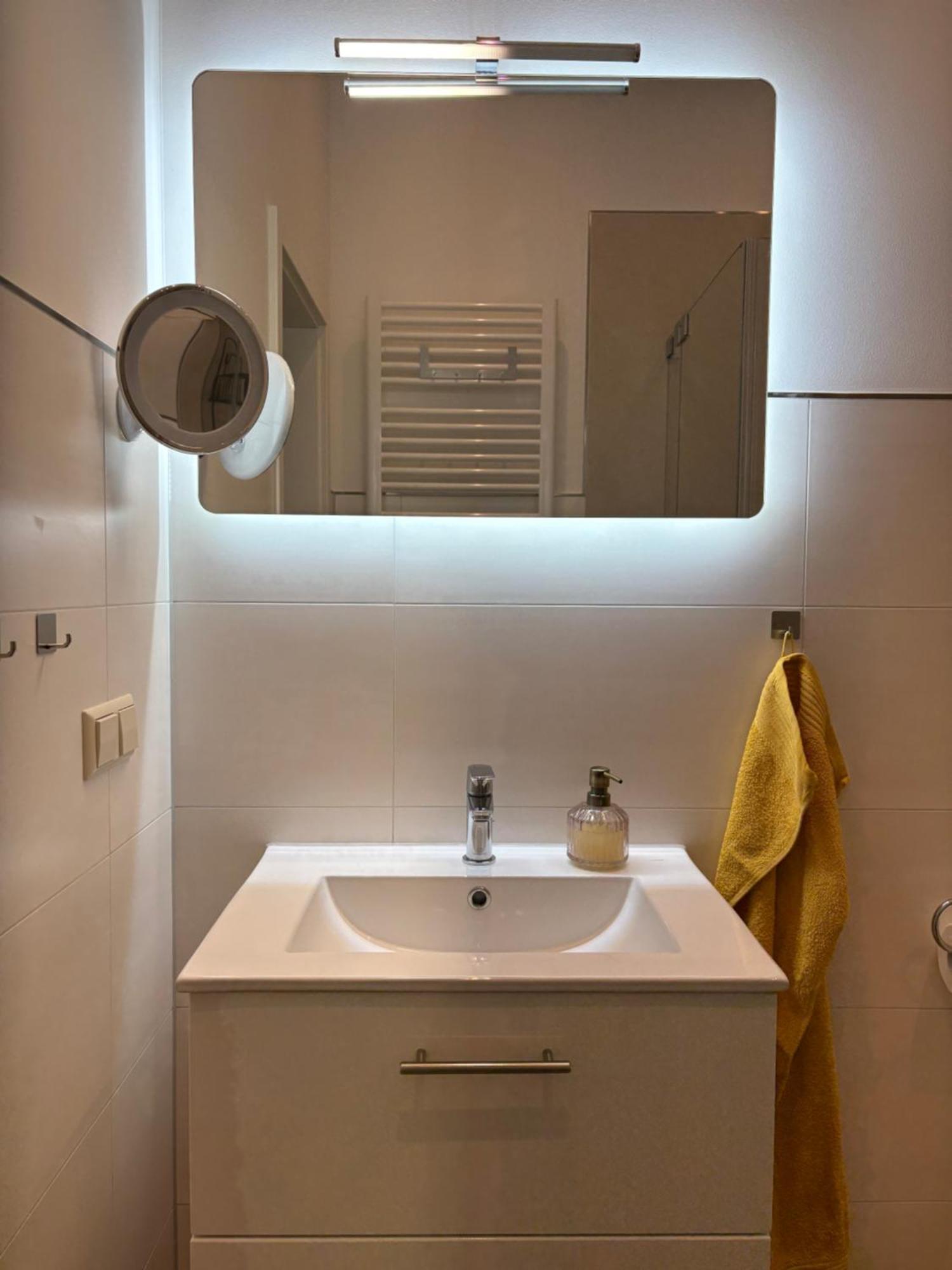 1 Landeskrone Apartment