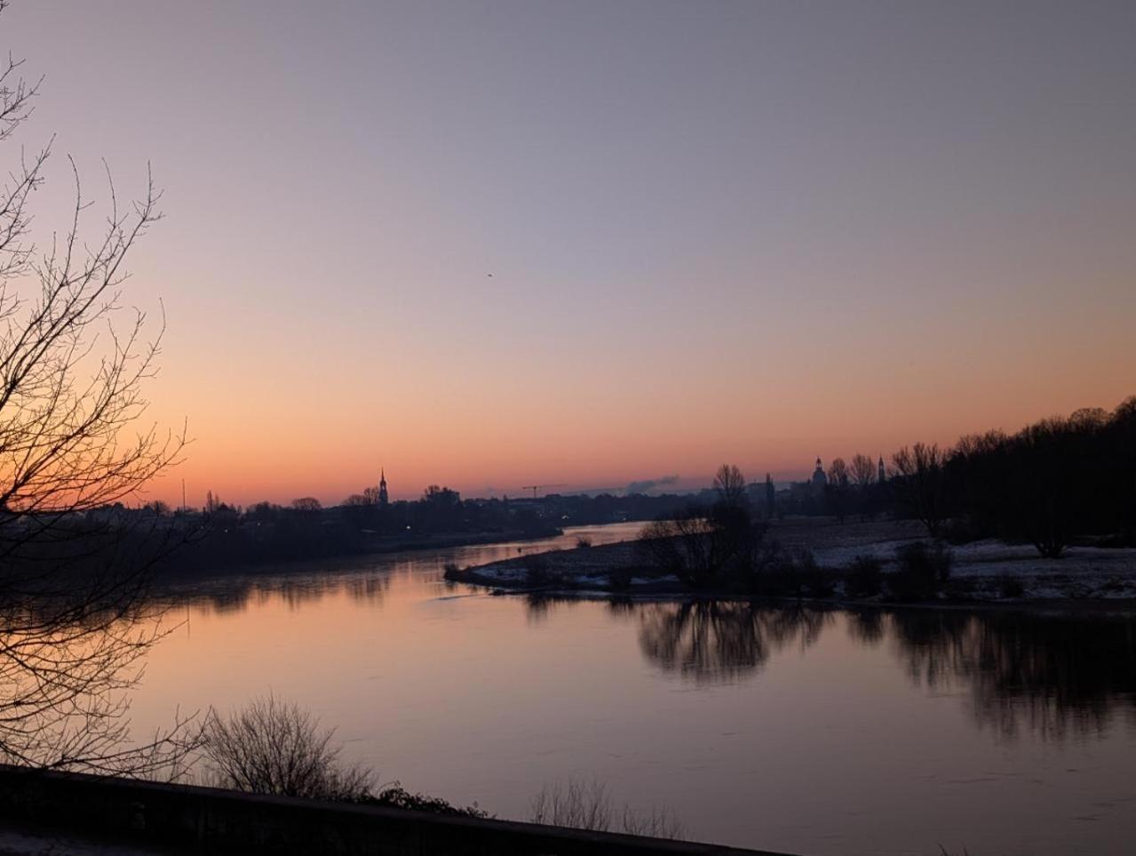 Apartment Ambiente An Der Elbe, Eg Dresden